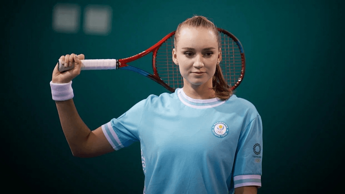Елена Рыбакина пробилась в четвертьфинал Мастерса