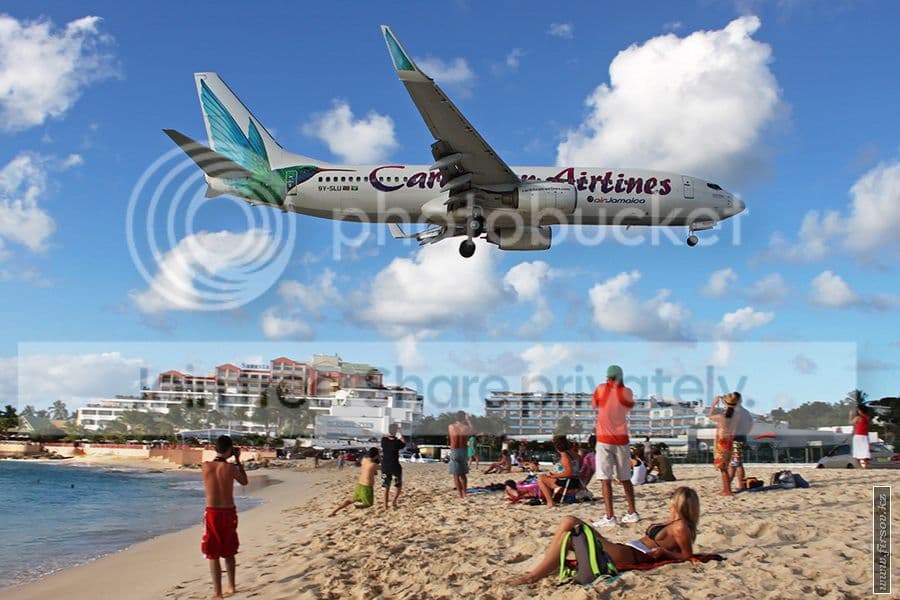 photo B-737_9Y-SLU_Caribbean_Airlines_2_SXM_for_43D043E0432044B0439044004300437043C043504400_zpsa7f7d94a.jpg