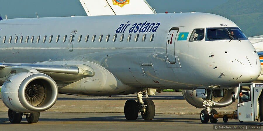 Air Astana Embraer 190