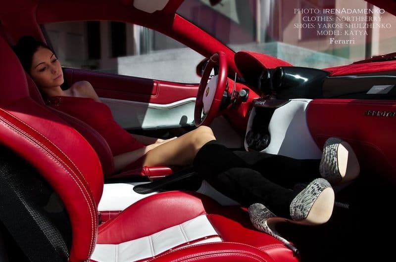 Сексуальные девушки и красивые автомобили авто, девушки, девочки и машина, фотоподборка