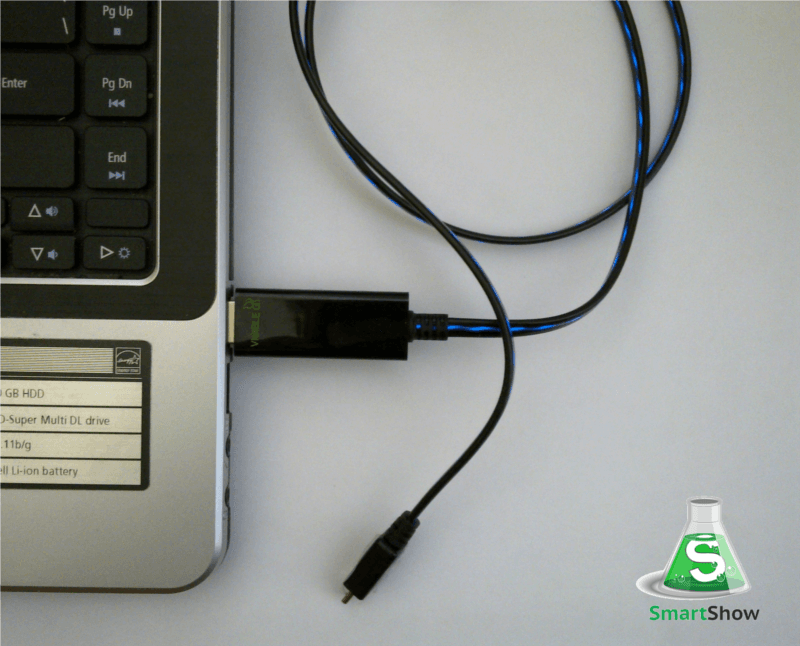 Иллюстрация для статьи Рустама Ниязова в SmartShow: кабель Universal USB Charge & Sync Cable DWA065 Иллюстрация для статьи Рустама Ниязова в SmartShow: кабель Universal USB Charge & Sync Cable DWA065