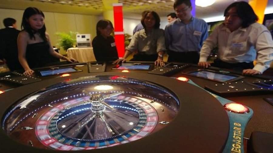 Офицеры МВД защищали подпольные казино от конкурентов | Статьи | Известия