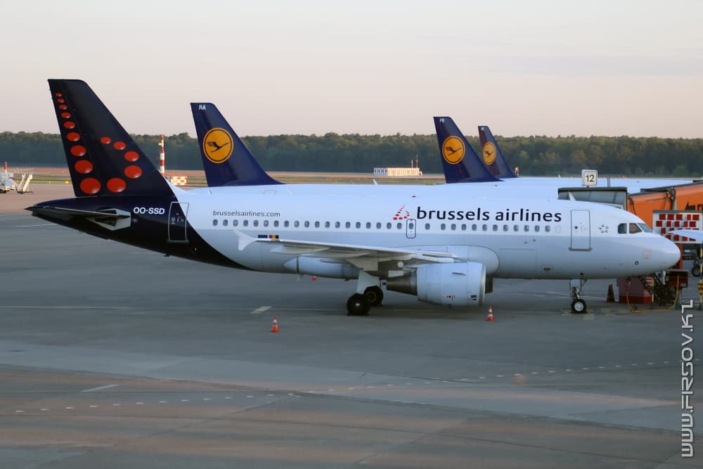 A-319_OO-SSD_Brussels_Airlines_1_TXL_resize.jpg A-319_OO-SSD_Brussels_Airlines_1_TXL_resize.jpg