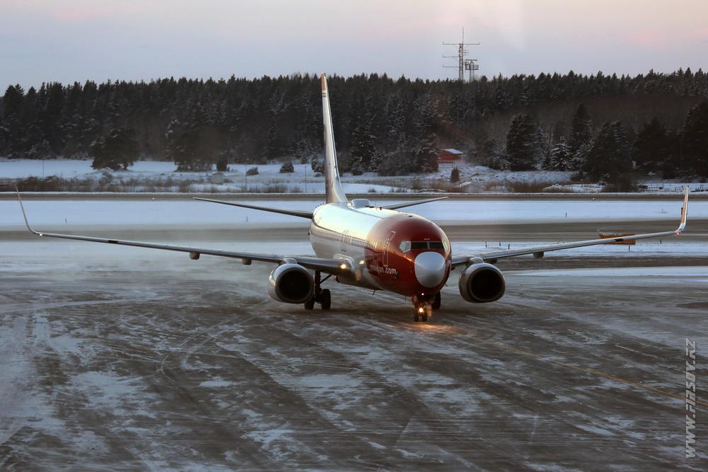 B-737_LN-NOP_Norwegian_Air_Shuttle_2_ARN.JPG