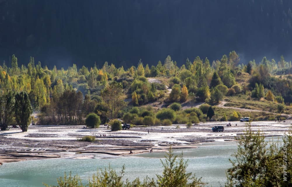 Issyk_Lake 31.JPG Issyk_Lake 31.JPG