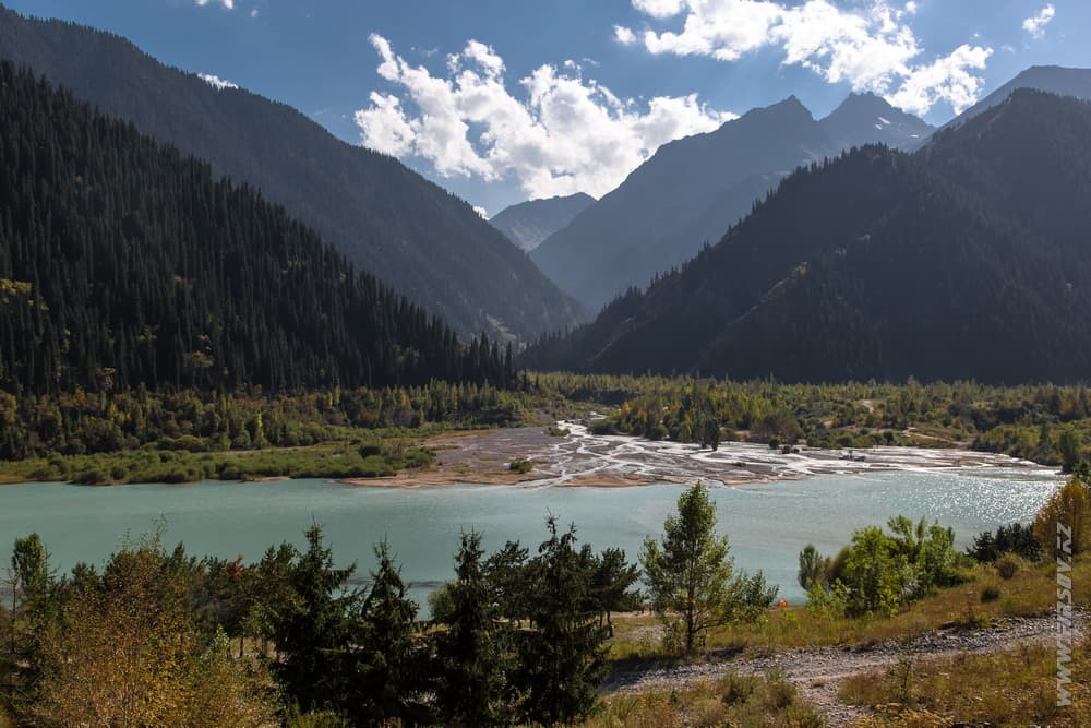 Issyk_Lake 11.JPG Issyk_Lake 11.JPG