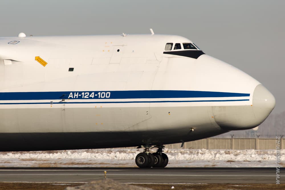 An-124_RF-82041_Air_Force_RU_6_OVB.JPG An-124_RF-82041_Air_Force_RU_6_OVB.JPG