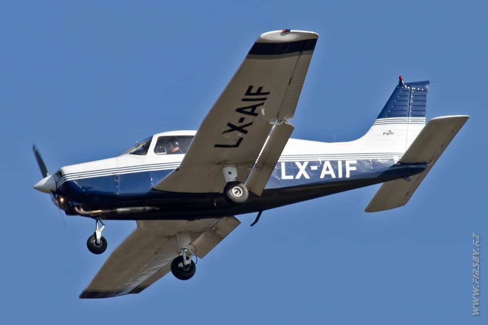 Piper_PA-28-161_Cadet_LX-AIF_Private_1_LUX_ .JPG Piper_PA-28-161_Cadet_LX-AIF_Private_1_LUX_ .JPG