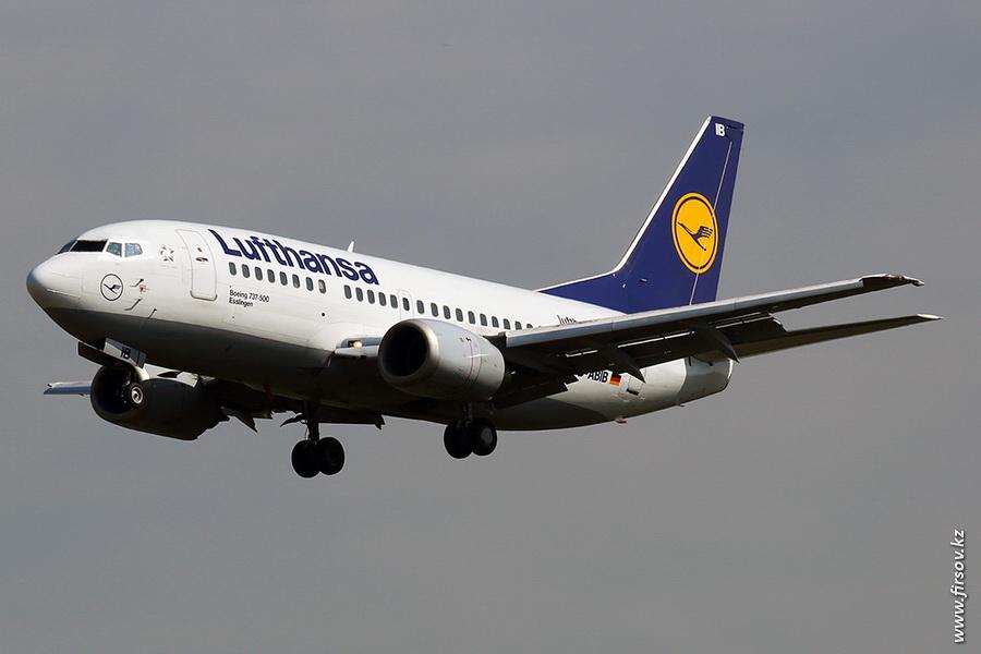 B-737_D-ABIB_Lufthansa_zps04448641.JPG