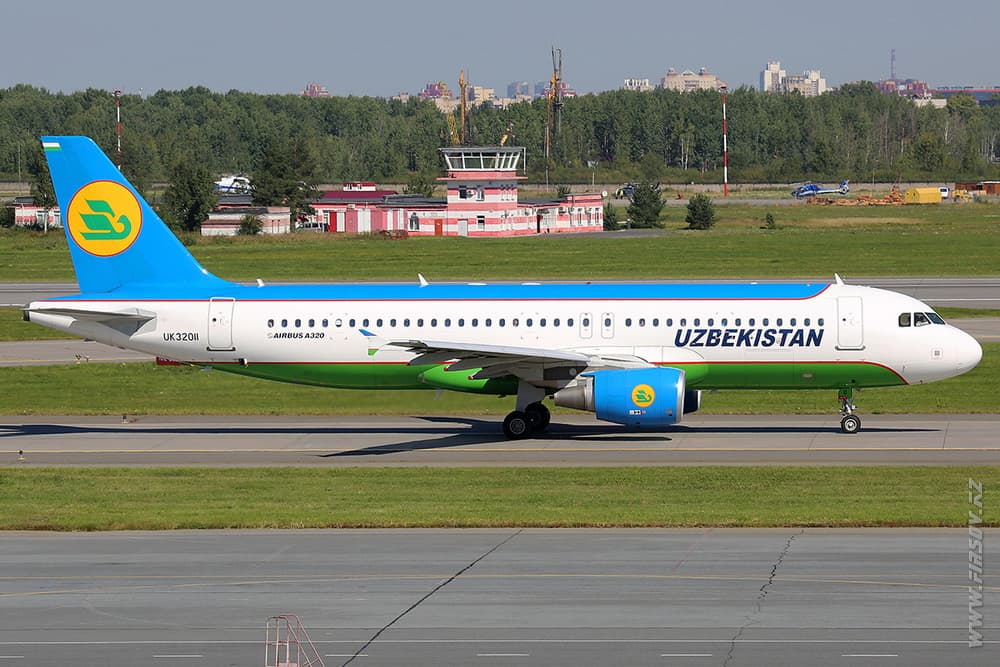 A-320_UK-32011_Uzbekistan_Airways_2_LED_for_.JPG A-320_UK-32011_Uzbekistan_Airways_2_LED_for_.JPG
