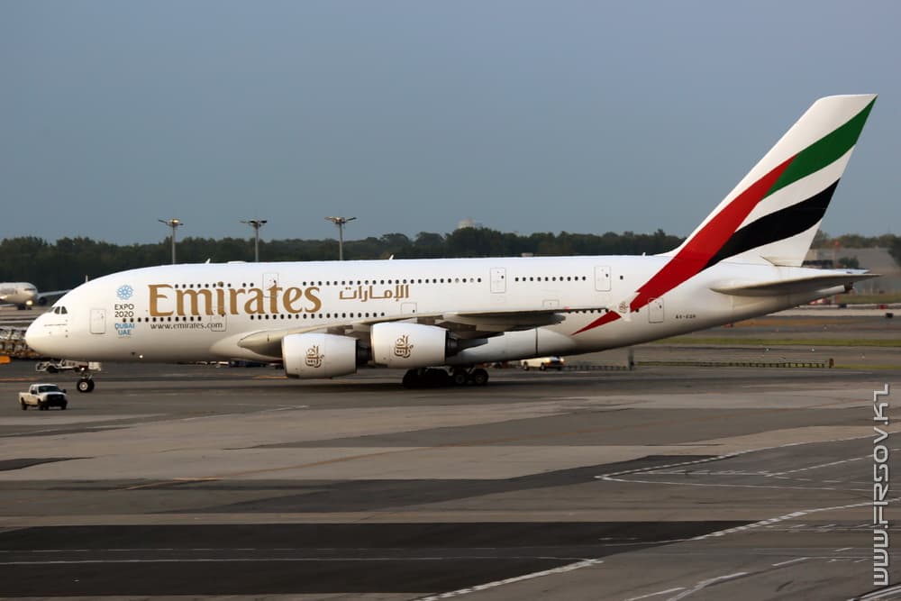 A-380_A6-EDB_Emirates_2_JFK_resize (2).jpg A-380_A6-EDB_Emirates_2_JFK_resize (2).jpg