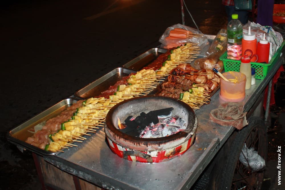 Phuket1-1.JPG Phuket1-1.JPG