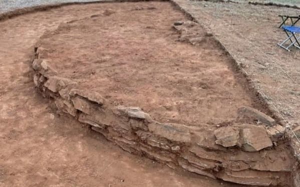 Карагандинский курган хранит следы двух цивилизаций Карагандинский курган хранит следы двух цивилизаций