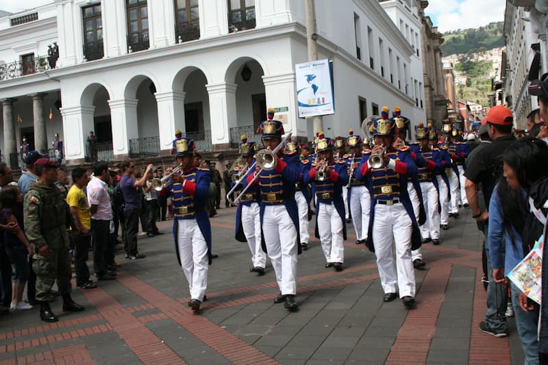 парад парад