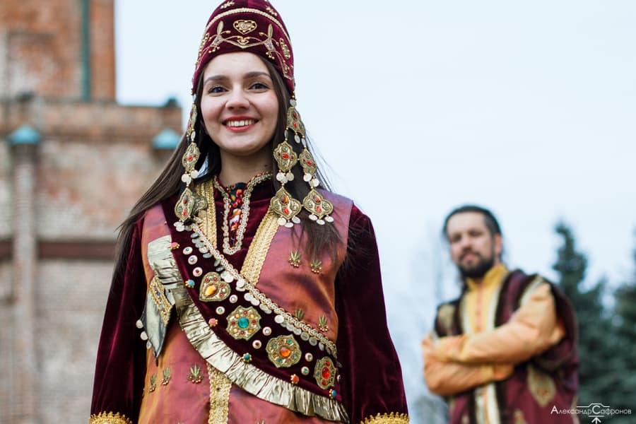алматинский путешественник Андрей Гундарев (Алмазов) в Казани с царицей Сююмбике алматинский путешественник Андрей Гундарев (Алмазов) в Казани с царицей Сююмбике
