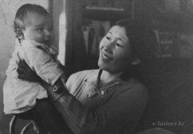 Печальная судьба сына Сакена Сейфуллина – Аяна Печальная судьба сына Сакена Сейфуллина – Аяна