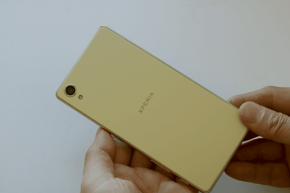 Фото Рустама Ниязова - обзор смартфона Sony Xperia X Фото Рустама Ниязова - обзор смартфона Sony Xperia X