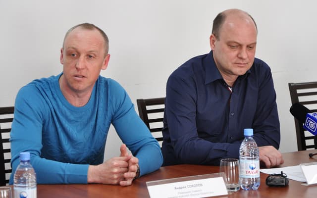 Андрей Шаянов вновь попытает удачу со сборной Казахстана. В этом ему поможет Андрей Соколов Андрей Шаянов вновь попытает удачу со сборной Казахстана. В этом ему поможет Андрей Соколов