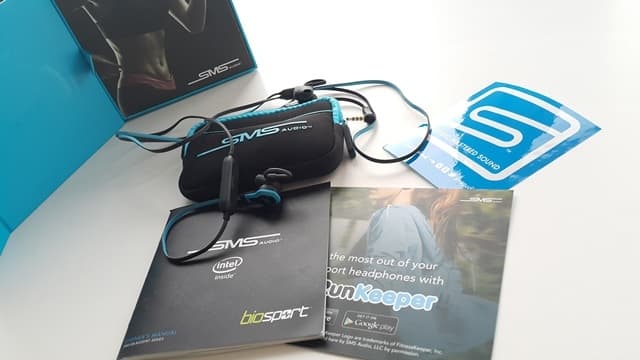 SMS Audio BioSport. Фото Айжан Орамбаевой