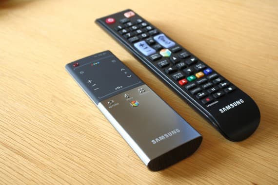 Samsung Smart TV Remote Control Samsung Smart TV Remote Control