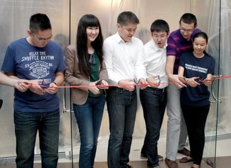 Apple в Казахстане - это BFF.kz